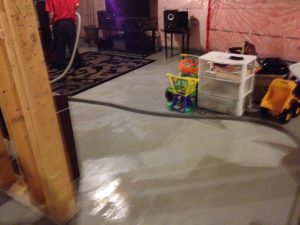 how to dry out a basement fast