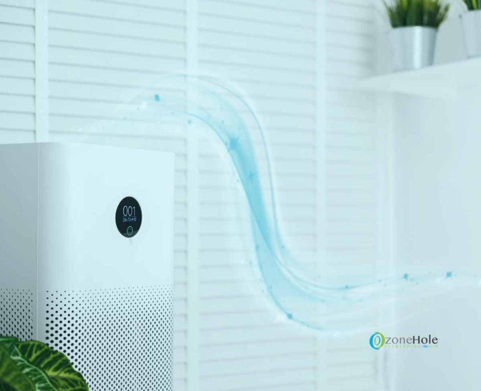 How to Use a Dehumidifier to Cool a Room? - The Ozone Hole
